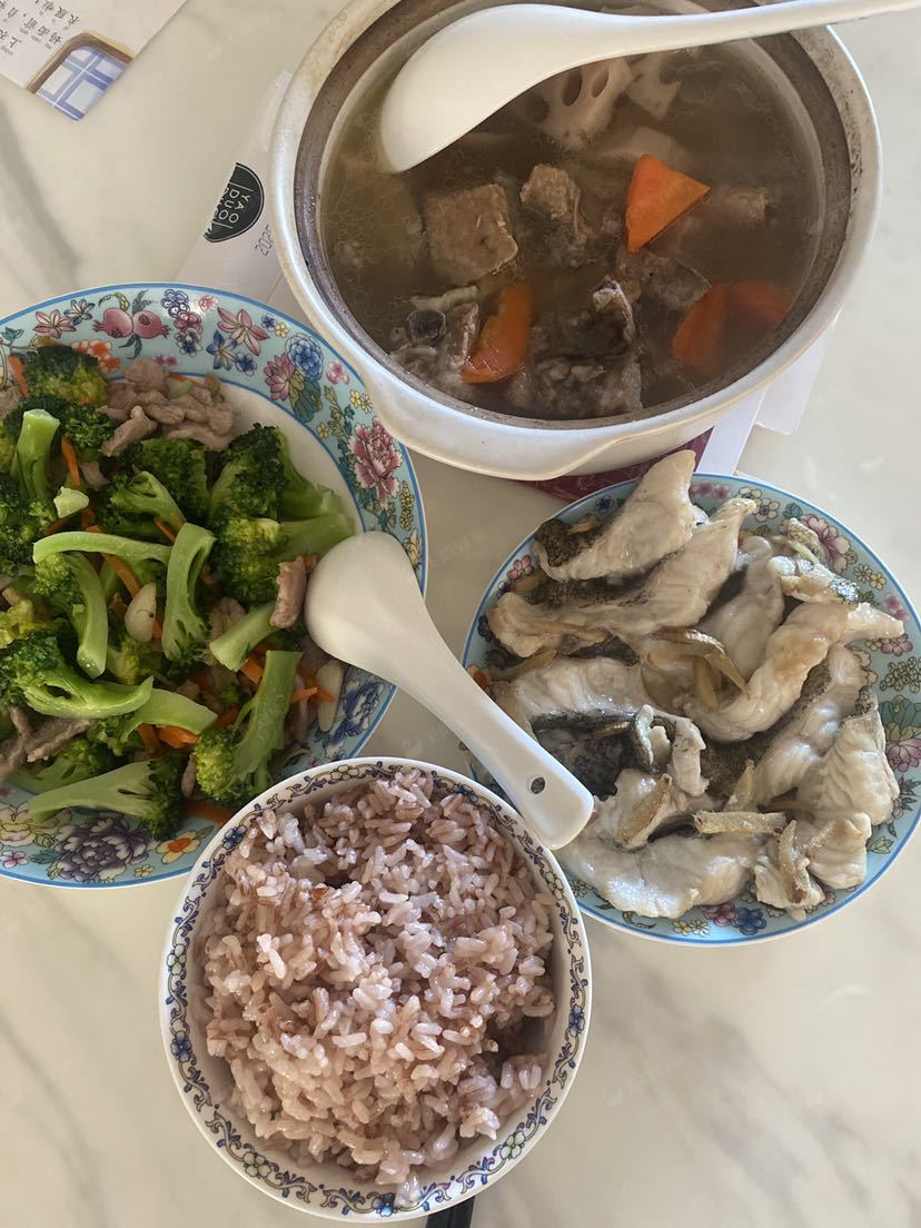 月子餐40